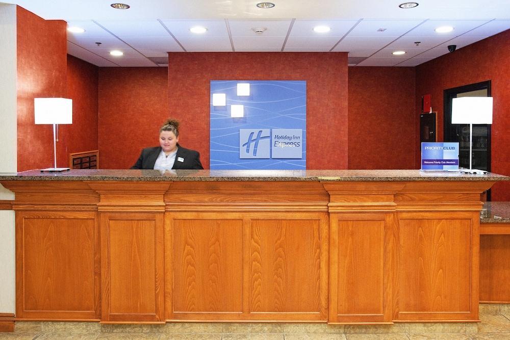 Holiday Inn Express Hotel Vernal By Ihg Экстерьер фото