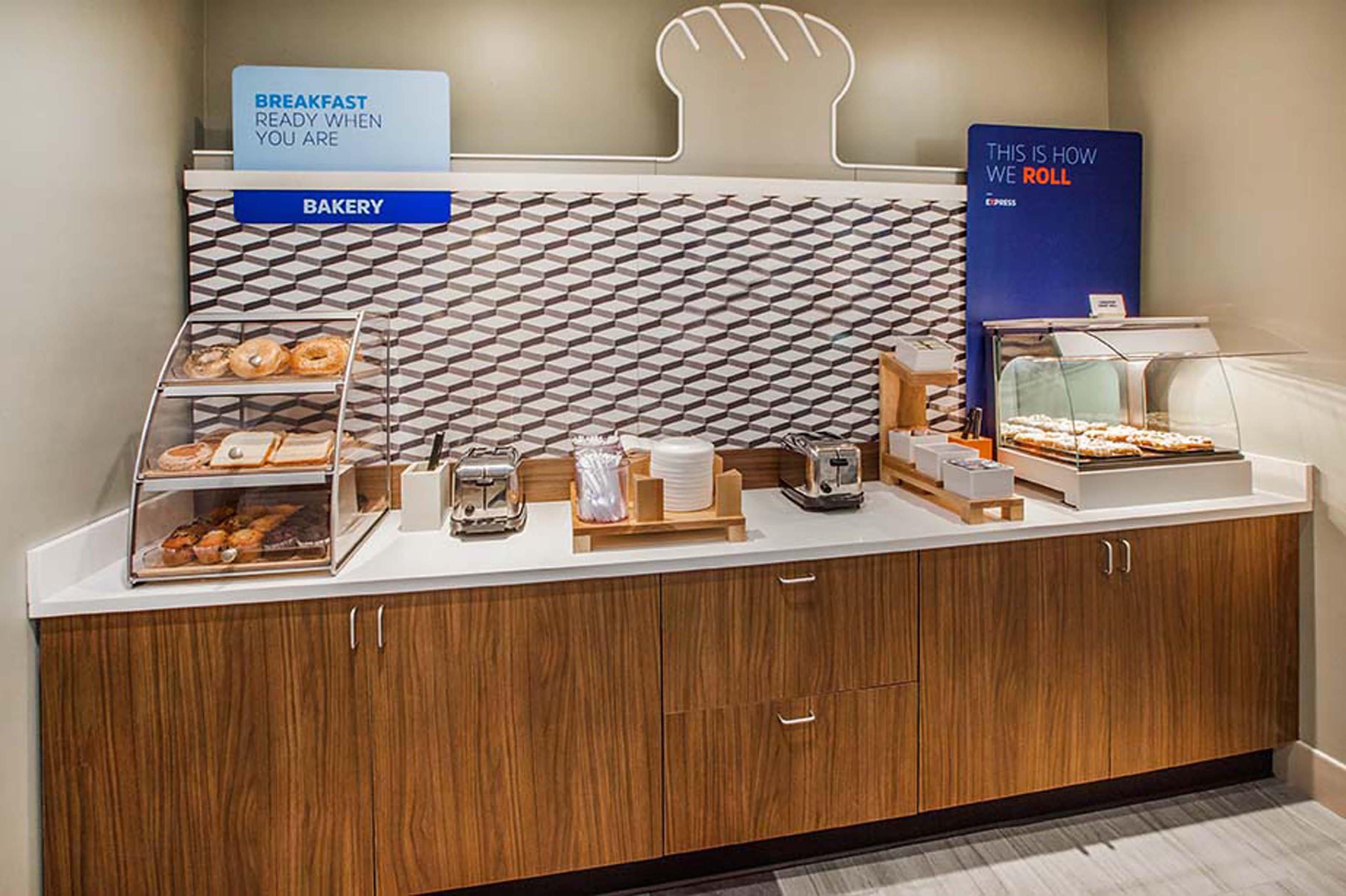 Holiday Inn Express Hotel Vernal By Ihg Экстерьер фото