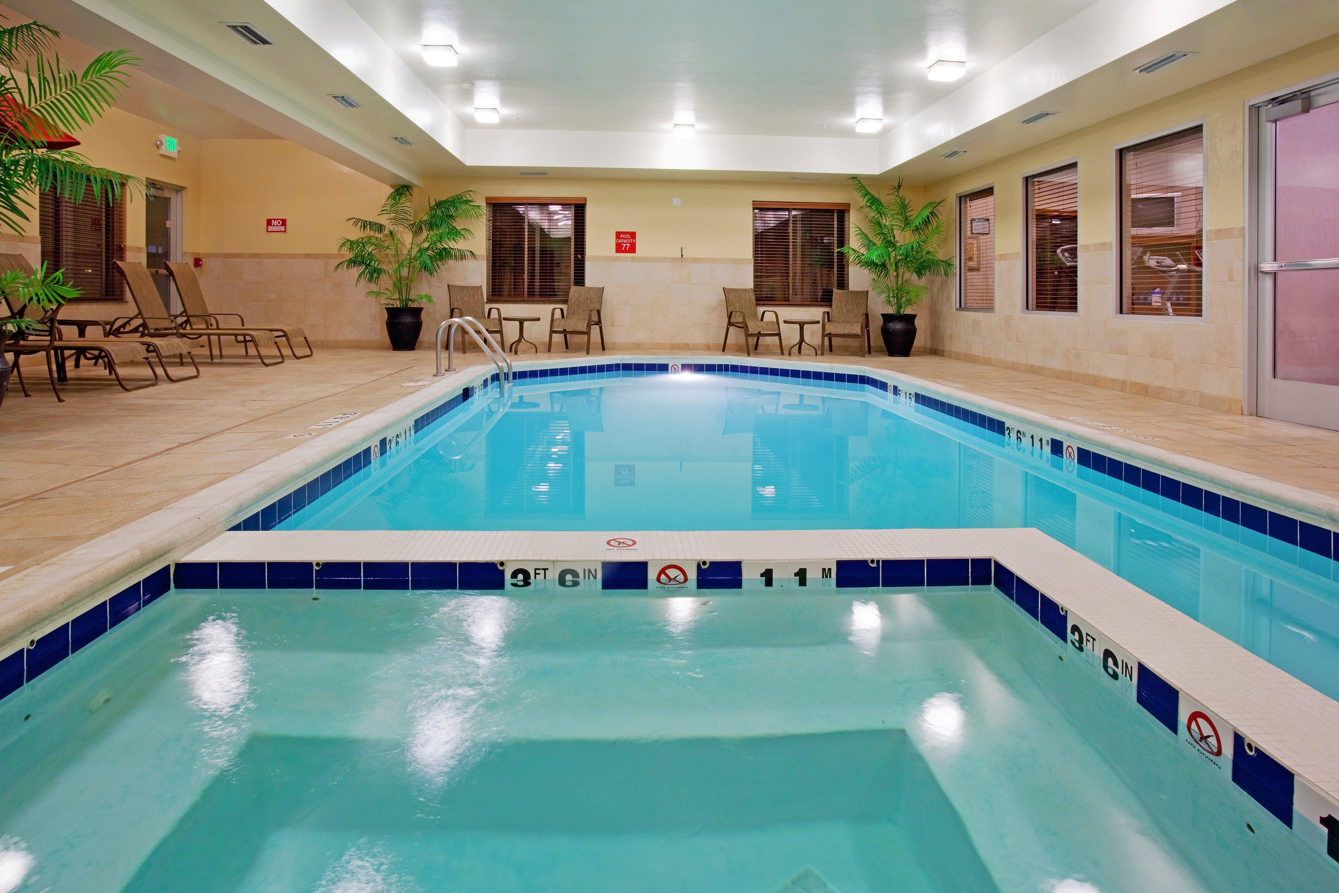 Holiday Inn Express Hotel Vernal By Ihg Экстерьер фото